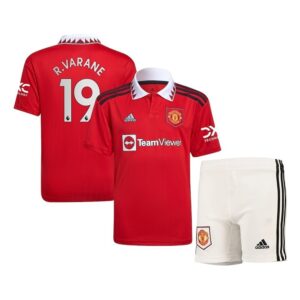 PACK JUNIOR MANCHESTER UNITED DOMICILE VARANE 2022-2023